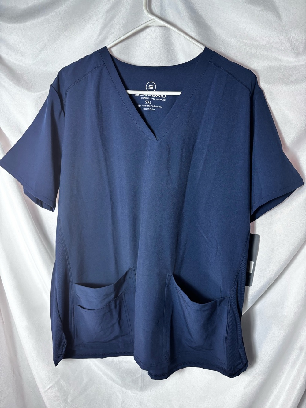 Smart Scrubs Navy V-Neck Short Sleeve Top with Dual Pockets